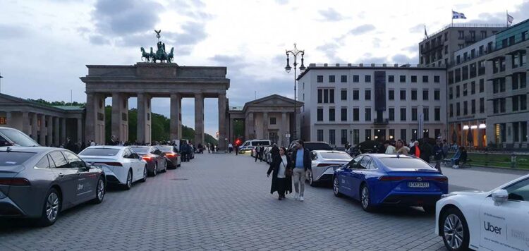 Umgang mit Uber: Die Doppelmoral der Presse