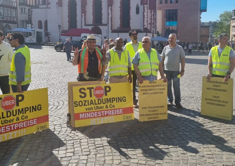 Es reicht: Immer mehr Taxler gehen auf die Straße