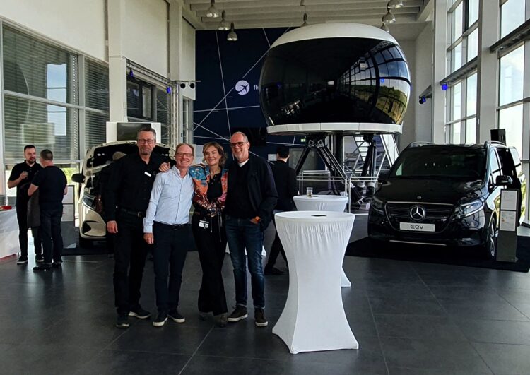 Mercedes mit Taxiumrüstung: „Wir sind wieder für Euch da.“