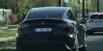 NHTSA stellt Tesla-AutoPilot-Technologie in Frage