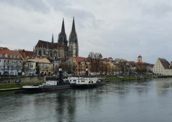 Free Now und Taxizentralen: Zwangs- oder Zweckehe?