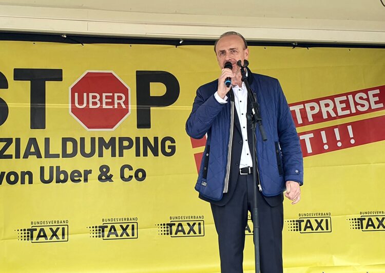 Datenabgleich: Köln zieht über 130 illegale Mietwagen aus dem Verkehr