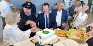 Prominenter Besuch beim 125-jährigen Jubiläum der Berliner Taxi-„Innung“