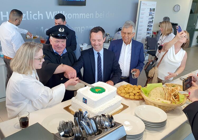 Prominenter Besuch beim 125-jährigen Jubiläum der Berliner Taxi-„Innung“