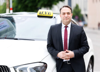 Ekrem Gönültas, Obmann der Wiener Taxi-Innung („Fachgruppe Beförderungsgewerbe mit Personenkraftwagen“)