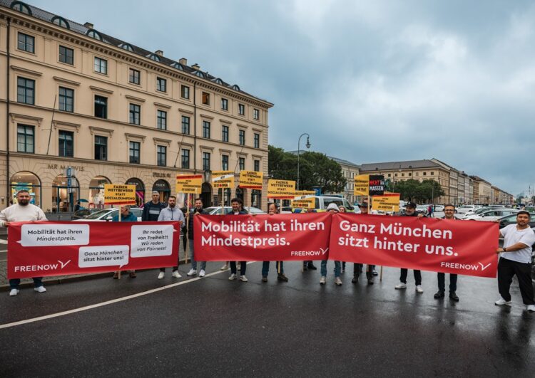 Münchner Protest-Demo mit gekauften Uber-Fahrern