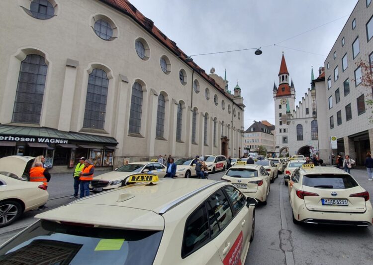 Taxireaktionen auf den Wortbruch des Münchner Oberbürgermeisters