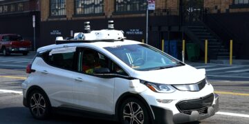 GM entwickelt nach Cruise-Rückschlag selbstfahrendes Auto weiter