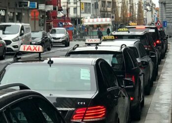 Antwerpen von Plattform-Taxis übernommen – zahlreiche Rechtsverstöße
