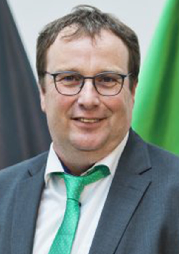 Fluktuation im Verkehrsausschuss: 161 Personen in drei Wahlperioden