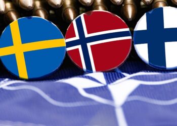 Flagge Schweden, Norwegen, Finnland, Collage: Marek Studzinski, Pixabay