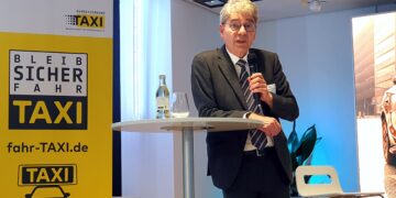 Taxiverband warnt: Politikversagen stärkt extreme Parteien