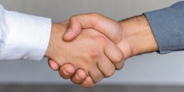 Kooperation mit Perspektive: Taxis und Mietwagen als Rückgrat bei Rufbus-Engpässen