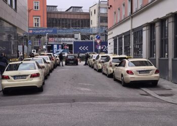 Taxizentrale ändert Vermittlung der Bahntaxi-Fahrten