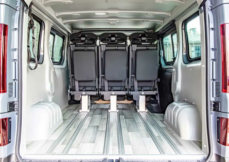 Flexible Lösung für Rollstuhlbeförderung und Taxi