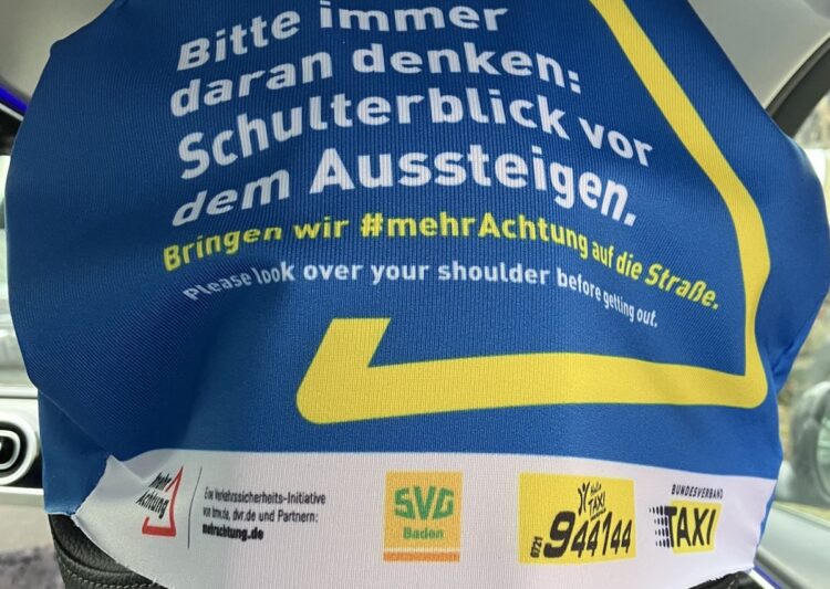 Fahrradkollision mit Taxi: Aktion in Karlsruhe und Spendenaufruf