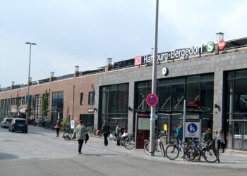 Hansa-Funk und Free Now bieten gemeinsam letzte Meile zum Pauschalpreis