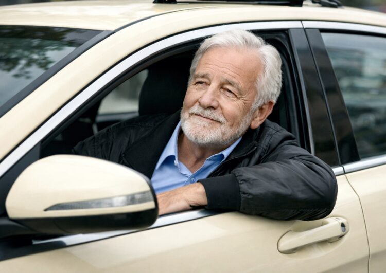 Grünes Licht für Weiterbeschäftigung von Aktivrentnern