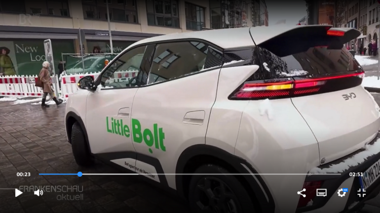 Mini-Autos machen Maxi-Druck: „Little Bolt“ bringt Nürnberger Taxis in Bedrängnis