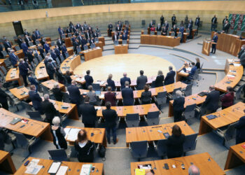 Land NRW unterstützt Kommunen für fairen Wettbewerb in der Personenbeförderung