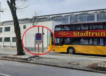 Das verdrängte Taxi darf nachts zurückkehren