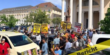 Bilder von der Karlsruher Taxi-Demo