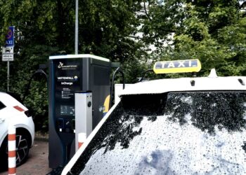 Hamburger E-Taxi-Ladeinfrastruktur wird weiter ausgebaut