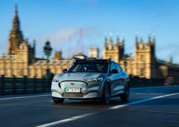 Wer kontrolliert und reguliert die Londoner Robotaxis?