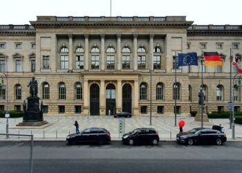 Taxi & Co.: Was die Berliner Oppositionsparteien vor der Wahl versprechen